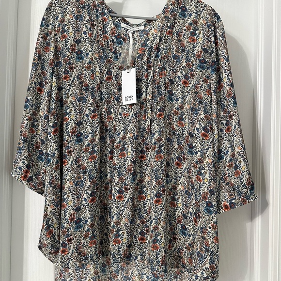 Rose & Olive Tops - NWT Rose & Olive Blue and Brown Buttoned Blouse with Mandarin Collar